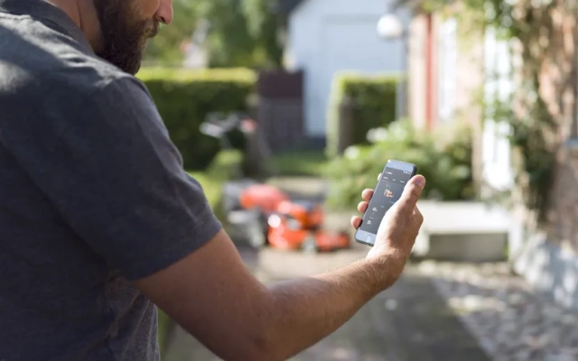 Mobilna aplikacija za upravljanje Automower robotskom kosilicom Husqvarna